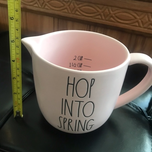 Rae Dunn “Hop Into Spring” Pink Measuring Cup NWT - Picture 3 of 3